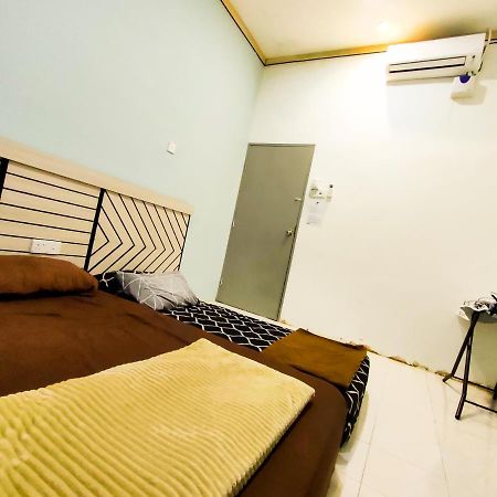 NikQi's Homestay Temerloh Luaran gambar